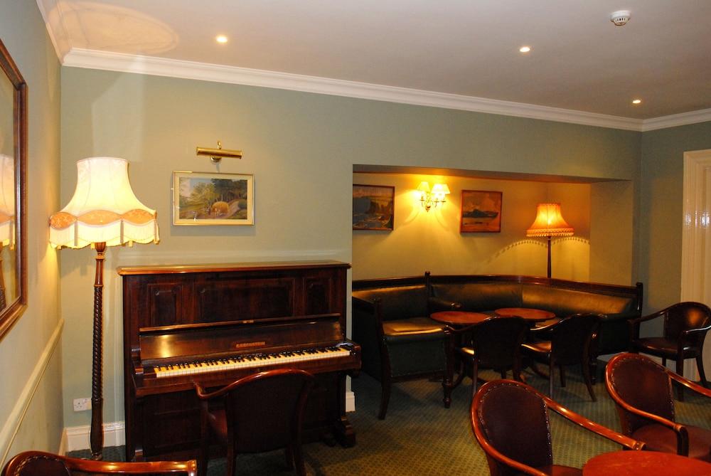 Londonderry Arms Hotel Carnlough Eksteriør bilde