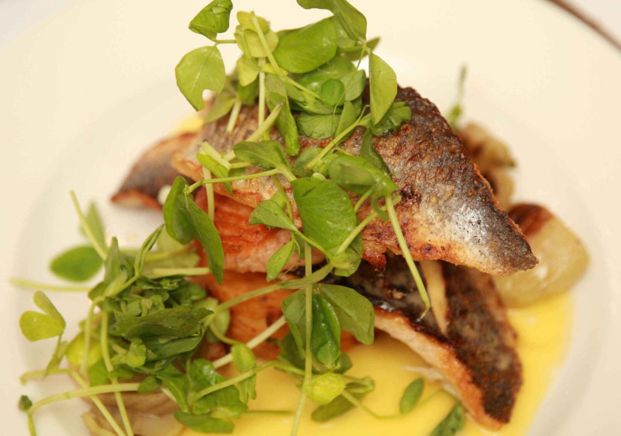 Londonderry Arms Hotel Carnlough Eksteriør bilde